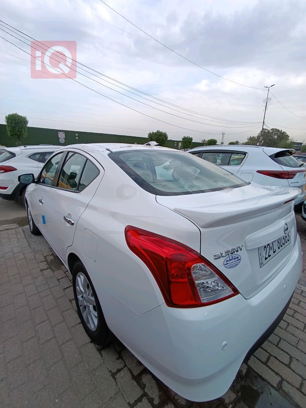 Nissan Sunny